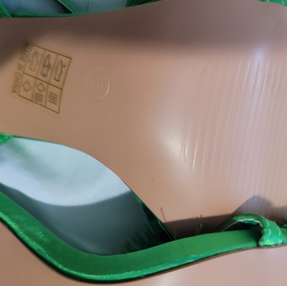 PLT green Fringe sandals. Size 6, but will fit a 7. - Picture 4 of 6